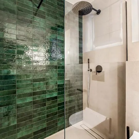 Apartment Stare Ld